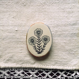 Nature Pin, Clay Brooch, Handmade Jewelry, Oval, Copper, Illustration, Forest, Plants, Flower Drawing, White, Pencil , Schmuck image 1