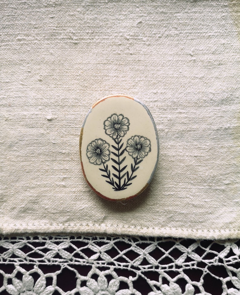 Nature Pin, Clay Brooch, Handmade Jewelry, Oval, Copper, Illustration, Forest, Plants, Flower Drawing, White, Pencil , Schmuck image 1