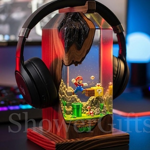 Handmade Resin Lamp with Super Mario Diorama – Epoxy & Walnut Wood Gaming Desk Light