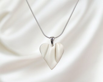 DRAPED heart necklace, small white, silver