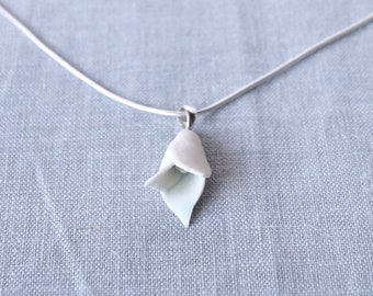 LILY porcelain necklace, silver