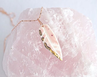 FEATHER porcelain necklace, speckled pink, rose gold chain