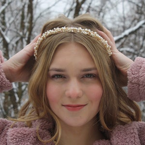 Handmade  Pearl Crystal Bridal Tiara- Crystal Pearl Wedding Headband - Wedding Hair Pieces - Bride Pearl crystal crown - Wedding Tiara