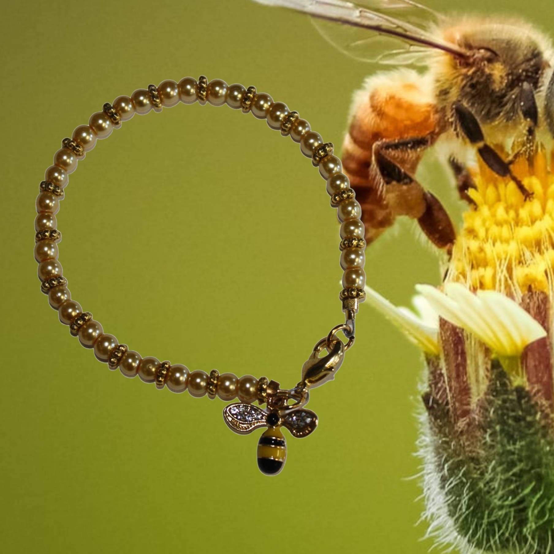 Bumble Bee Bracelet: Pearl Bead & Gold Accent Bee Jewelry - Etsy display picture 3