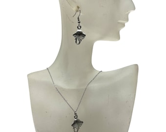Pewter Stingray Necklace: Ocean Animal Jewelry Gift