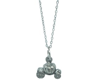Collana con ciondolo carrozza di Cenerentola incantata