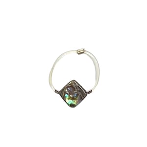 Shimmering Abalone Shell Stretch Toe Ring: The Perfect Gift for the Beach-Loving Gypsy in Your Life