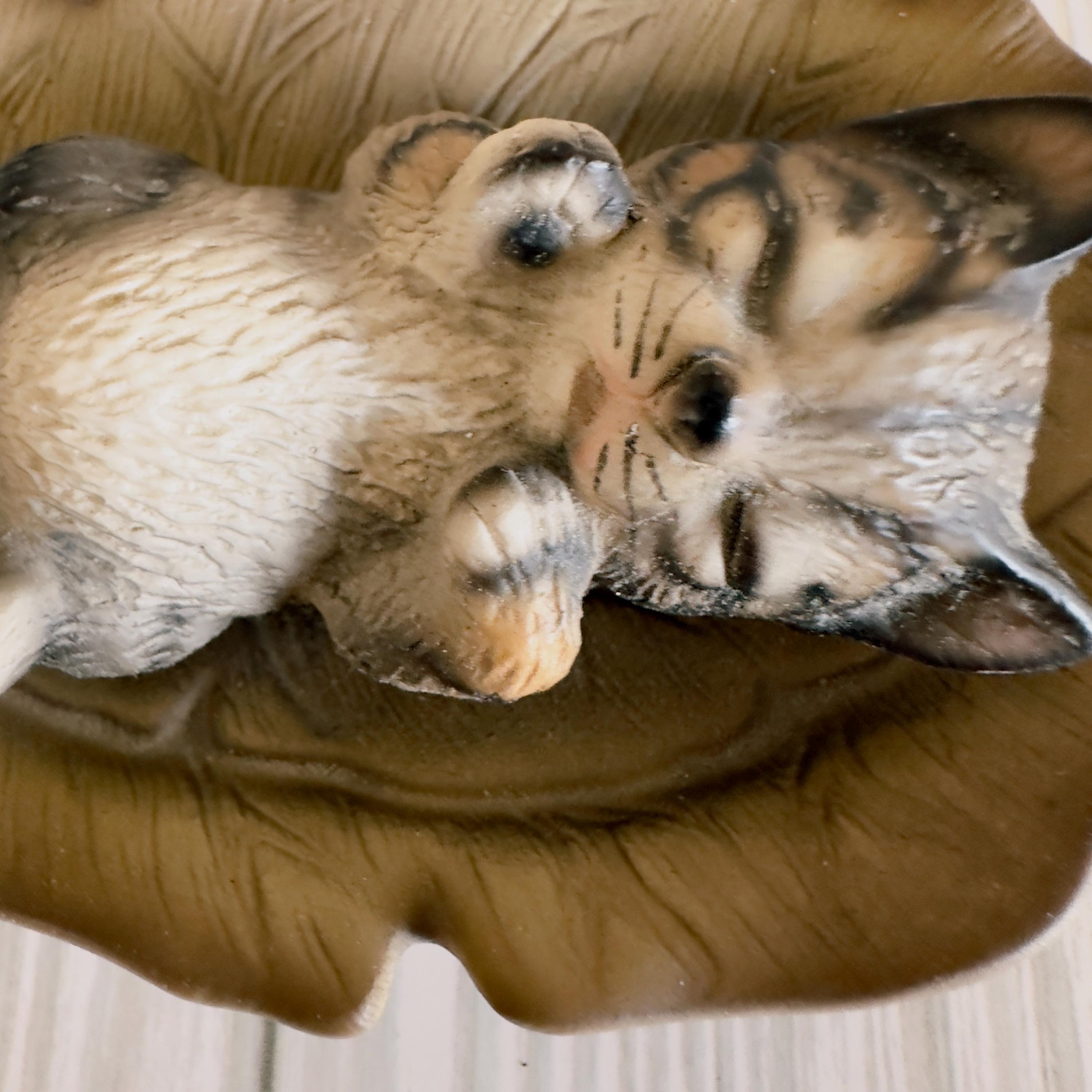 【unoaウノア】DegageNosleeve/Victorian cats/M Victorian Housecats to Knit – Yarnology