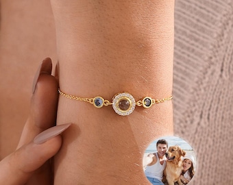 Custom Photo Projection Bracelet with Birthstone, Photo Memorial Bracelet, Picture Inside Bracelet, Everyday Bracelet, Birthday Gift for Her