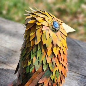Adorable escultura reutilizada de pájaro de metal, envío gratis en EE. UU.