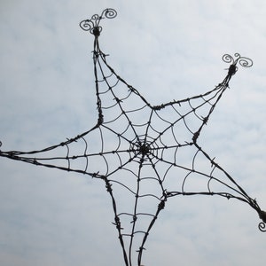 Barbed Wire Star Spider Web Garden Decoration or Trellis image 5