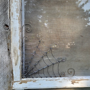 Telaraña torcida de la esquina del alambre de púas de 12&quot; para Halloween