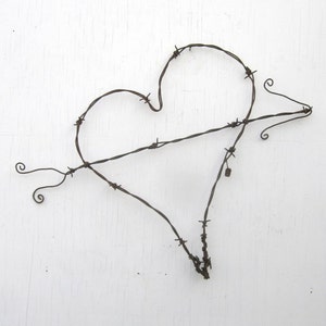 Gnarly Barbs Large Rustic Barbed Wire Heart With Arrow Made to Order
