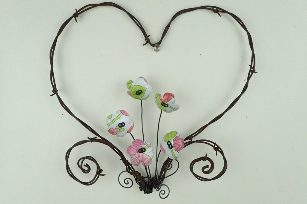 Barbed Wire Heart With White, Pink & Green Forever Blooming Flowers Free Shipping in The Usa, Made To Order