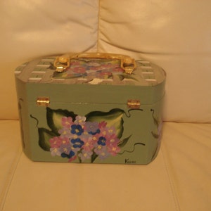 Hand painted wooden purse with Hydrangea bouquet image 3