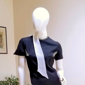 Vintage &#39;60s MOD &quot;Bleeker Street&quot; Black Knit Sheath Dress w/White Faux Pockets & Silver Metallic Look Buttons-