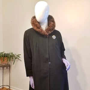 Vintage &#39;50&#39;s-&#39;60&#39;s &quot;Empress&quot; Black Mongolian Cashmere Coat with Mink Collar + Silk Satin Lining sz M