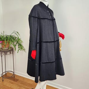Elegant Vintage '50's Black Speckled Wool and Black Velvet Swing Coat w/4 Tiers, Raglan Sleeves and Luscious Black Satin Lining  sz M