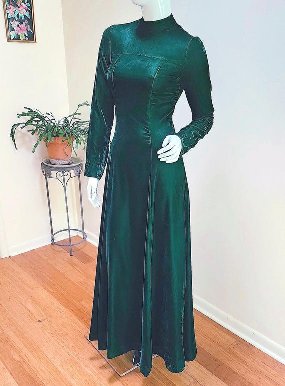 forest green velvet maxi dress Emerald Green Velvet Maxi Dress with a Corset Bustier S main image 1