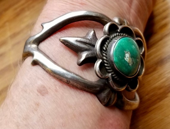 Vintage '40's-50's Sterling Silver & Turquoise Cu… - image 3