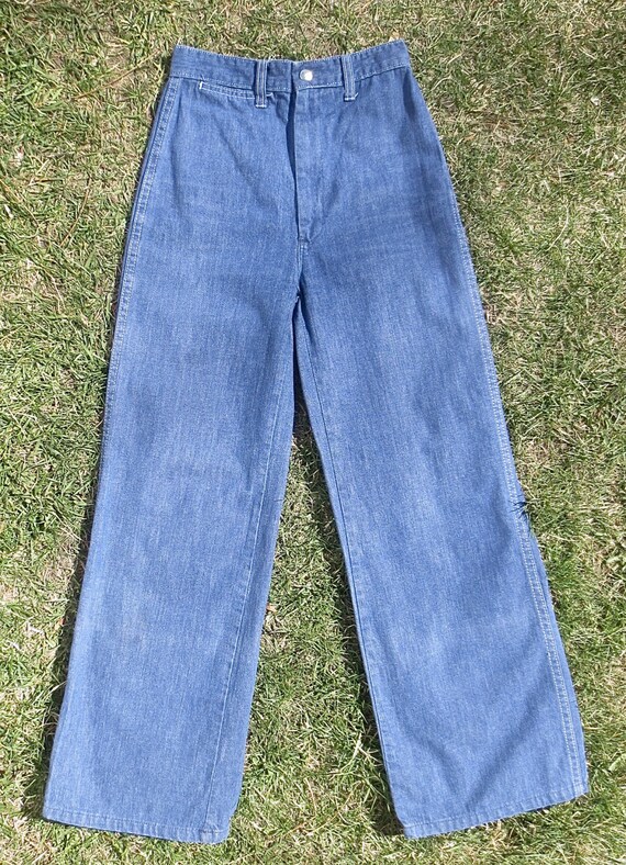 Vintage 1970's High Waisted Denim Jeans w/Bright … - image 4