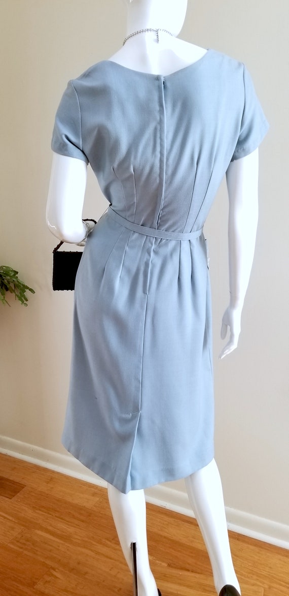 RARE Vintage '50's Sky Blue Linen Sheath Dress w/… - image 4