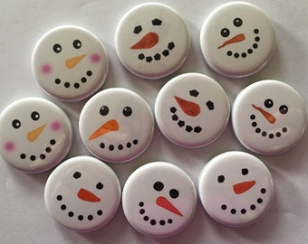 snowman face party favor (set of 10)  buttons.  choose 1" 1.25" or 1.5" pin, flat, hollow or magnet back