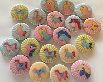 Unicorn party favor set of 20 buttons.  choose 1" 1.25" or 1.5" pin, flat, hollow or magnet back