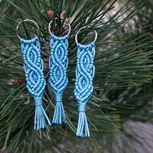 Macramé Cable Knit Keychain
