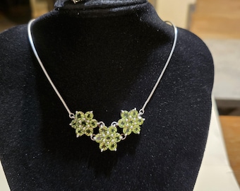 Vtg Sterling Silver And Faceted Peridot Pendant Necklace And Earrings Set 19.5"