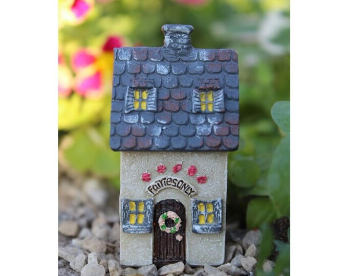 Itty Bitty Bungalow (2 1/4 in tall) for the Terrarium or Fairy Garden