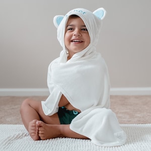Regalo para bebé, toalla de baño personalizada para bebé, toalla con capucha, toalla con capucha para niño pequeño, toalla con capucha de bambú, toalla de baño para bebé
