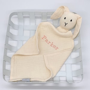 Personalisierter Hase Lovey, Baby-Ostern-Korb, Baby-Geschenk, Hase Lovey, Baby-Geschenke, Kleinkind-Geschenk, Baby Lovey, personalisiert, Bio