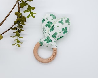 St. Patrick's Day Crinkle Toy, Irish Baby Gift, Irish Baby, Baby Gift, Rattle, Montessori Toy, Baby Toy, Baby Hospital Gift, Wood Baby Toy