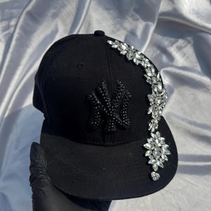 Crystal New York Yankees Baseball Cap•Custom Hat•Yankees Hat•New Era Hat•Swarovski Custom Hat•N.Y.Yankees hat•