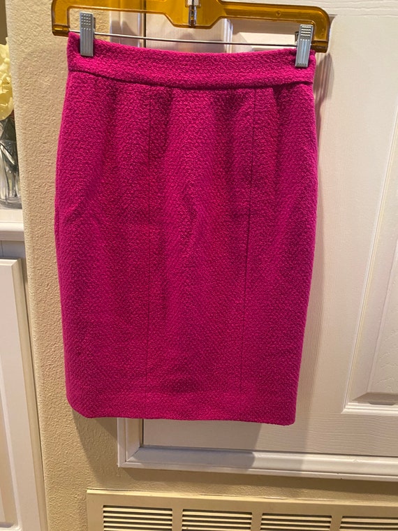 Vintage 90s authentic Chanel hot pink tweed skirt