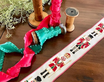 Green Ruffle Edge Christmas Ribbon-1.5 inch wide by the Yard, Soft and Pliable Grosgrain