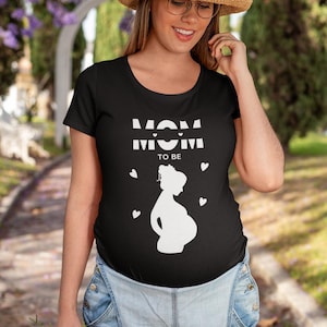 Mom to Be Shirt – Pregnancy T-Shirt – Gift for Expectant Mom – Baby Belly Shirt – Unisex Maternity Shirt – Pregnancy Announcement