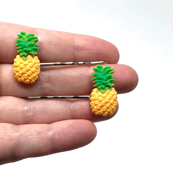 Pineapple Bobby Pins Set of 2, Pineapple Hair Clips, Fruit Hair Clips, Tropical Fruit Bobby Pins, Summer Hair Clips, Vegan