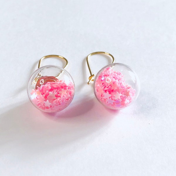 3D Gold Earrings, Glass Balls with Pink Sparkle Glitter Inside, Drop Dangle Party Earrings, Pretty Girly Pink Egirl
