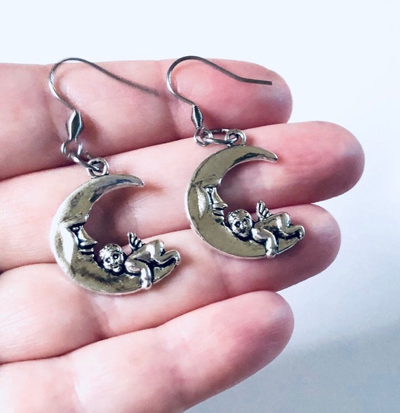 Etsy crescent moon sale earrings