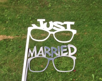 Thick Acrylic PHOTO BOOTH PROPS Just Married Glasses Strong and Durable Acrylic Wedding Photo Booth Props Bride and Groom Glasses