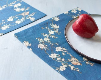 Linen Napkins. Bullfinch and Weeping Cherry by Katsushika Hokusai print Linen napkins for dining table.