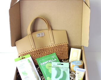 Summer Essentials Gift Box: Natural Skincare, Crochet Bag - Made in Portugal