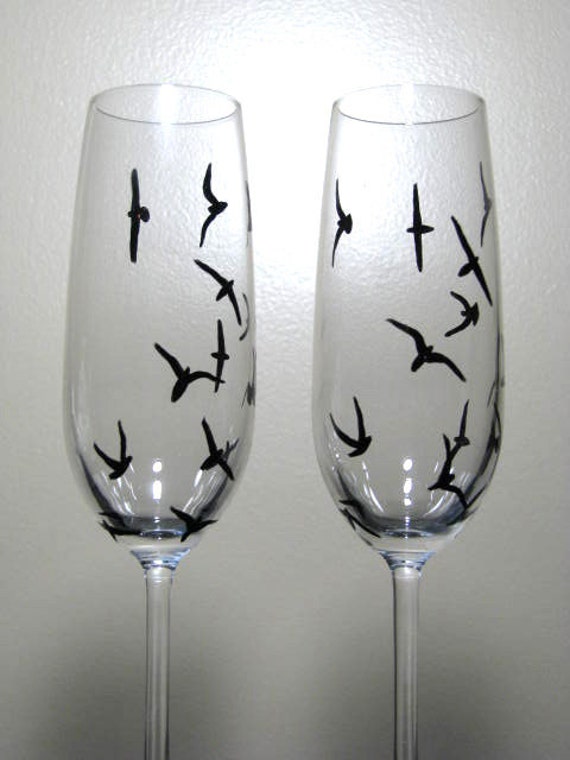 Items similar to Champagne Flutes Birds in Flight, Set of 2 on Etsy
