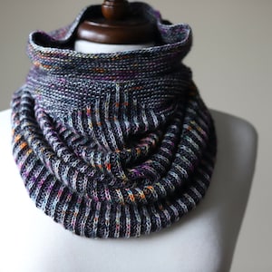 Patrón de tejido de cuello de brioche con serpiente de liga, descarga instantánea en formato PDF