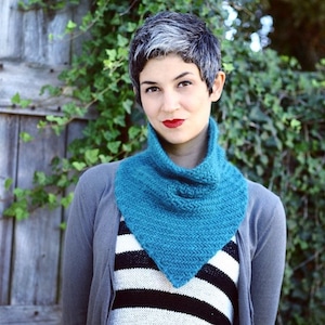 Herringbone Bandana Cowl Knitting Pattern PDF instant download image 1