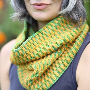 Zipline Brioche Cowl Knitting Pattern PDF instant download image 1