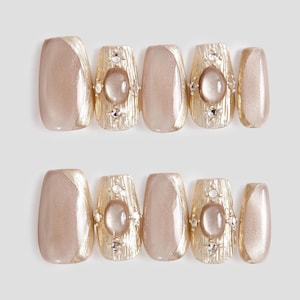Gold Cat Eye Rhinestones Nails, Custom Press On Nails, Handmade Press on Nails, Faux Acrylic Nails, Gel Nails, Press on Nail, 3D Nails