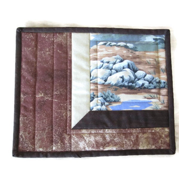 Quilted Mug Rug "Desert Mountains" Small Placemat, Landscape Snack Mat, Quilted Wallhanging, Quiltsy Handmade